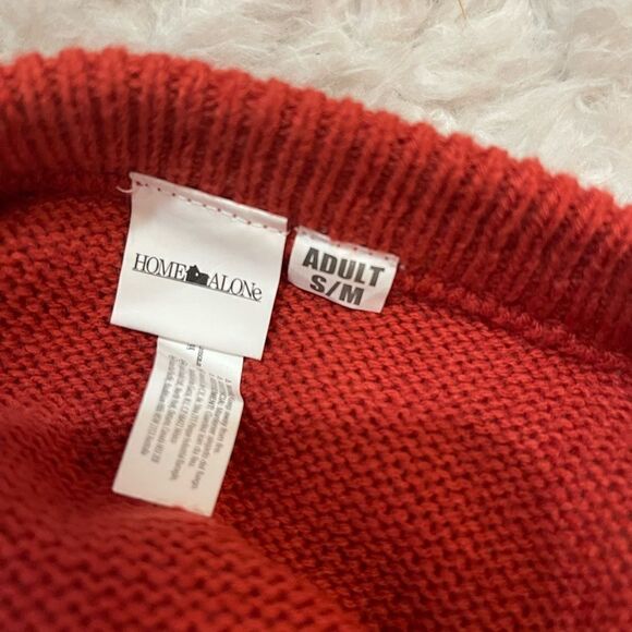 Home Alone Ugly Christmas Sweater Beige,red,green &Black size S/M Adult - Picture 4 of 9